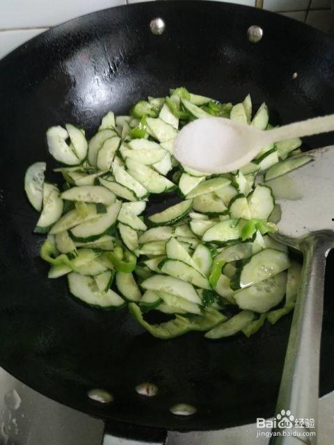 架瓜怎么做菜吃,探索架瓜的多样烹饪方式